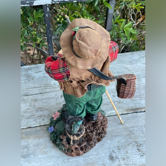 Vintage Clothtique Possible Dreams Santa Fishing fisherman cottage decor - Picture 5 of 7